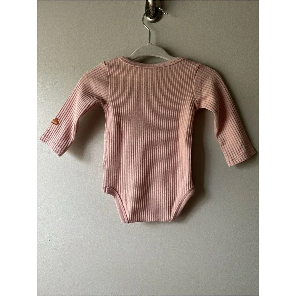 Wren Harper Blush Pink Ribbed Henley Baby Bodysuit with Pants Set Size 0-3 M NWT